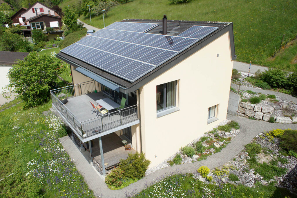 Setz Architektur PlusEnergie Haus Küttigen 01